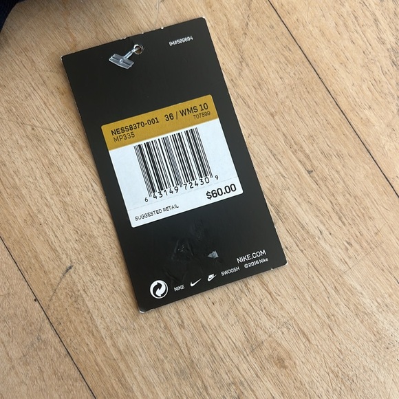 Nike Swoosh Racerback Swim - Picture 4 of 4